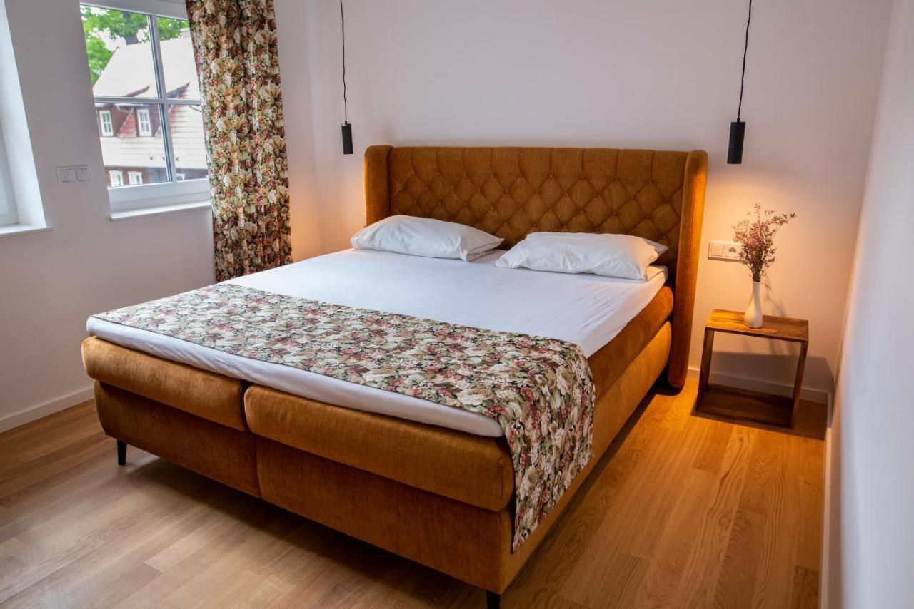 Vierseitenhof Appartements Burg  Buitenkant foto