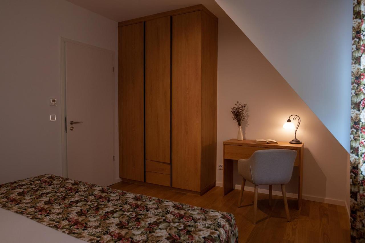 Vierseitenhof Appartements Burg  Buitenkant foto