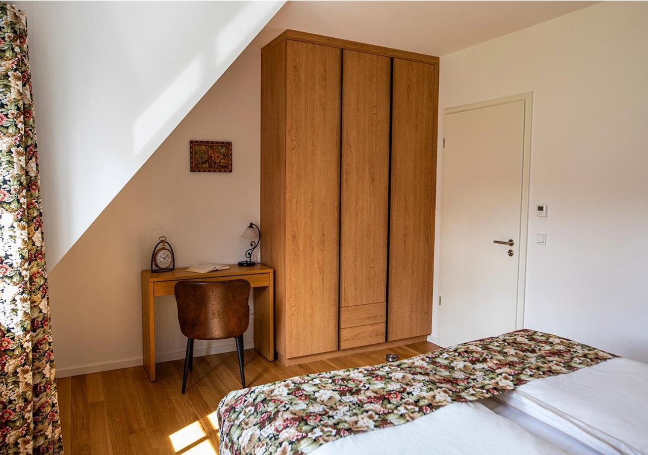 Vierseitenhof Appartements Burg  Buitenkant foto